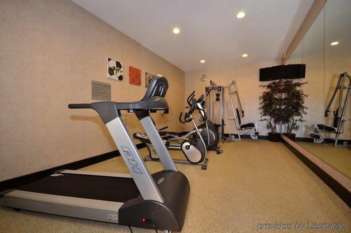Best Western Plus Lytle Inn And Suites Bagian luar foto